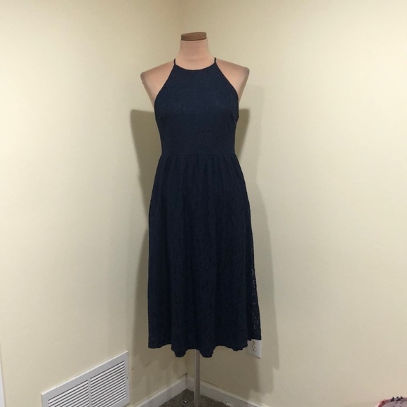 Francesca’s Collection Soprano Midi Dress Size Medium Navy Blue Floral Lace - Picture 2 of 9